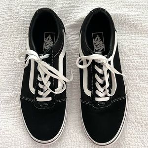 Woman’s Old Skool Vans